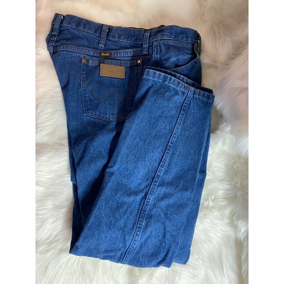 Wrangler Blue Jeans 40x32 Vintage Fit High Rise Straight Leg USA Rodeo Western - Picture 2 of 7